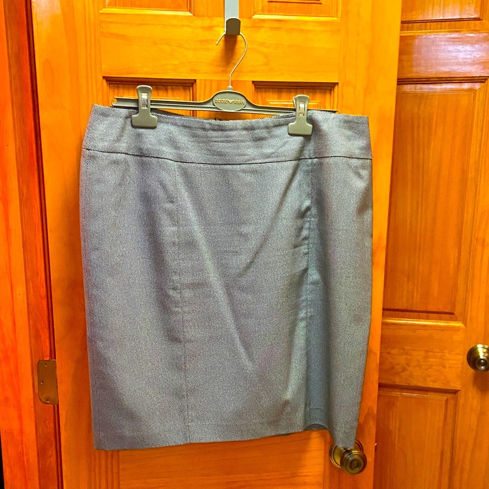 Anne Klein Light Gray Tailored Pencil Skirt